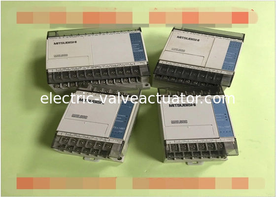 Un buen precio. 24 V DC 4 puntos FX1S-10MT-DSS Salidas integradas Mitsubishi PLC Controlador lógico programable en línea