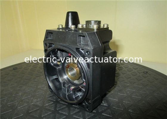 Un buen precio. YASKAWA SGMRS-13A2A-YR11 AC Spindle SERVO MOTOR w/UTSAE-B17CL ENCODER 17 bit en línea