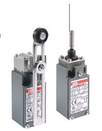 Un buen precio. Plástico ajustable de la palanca del rodillo del interruptor de límite de la cubierta del metal LS45M91B11 IP66 en línea