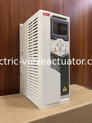 Un buen precio. ABB Inverter ACS580-01-169A-4 Potencia 90 kW, tensión trifásica 380V-480V en línea