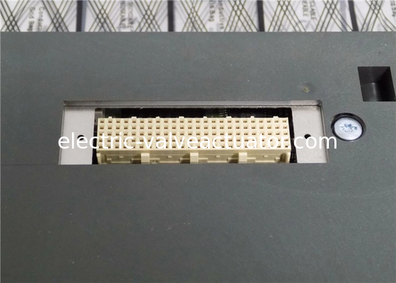 Un buen precio. El módulo de extensión de E/S de Siemens Simatic EXM 438-1 6DD1607-0CA1 en línea