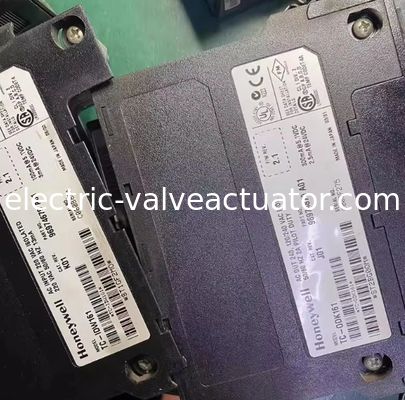 Un buen precio. Controllador programable TC-IDW161 Protector ODK161 Módulo ODA161 Original en línea