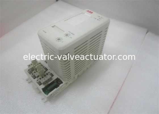 Un buen precio. DC722F 3BDH000372R0001 ABB Digital Analog I O Module AX 722F en línea