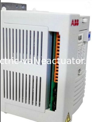 Un buen precio. ACS1411K61U ABB AC Drive TYPE ACS140 Frequency Converter Frame Size B en línea