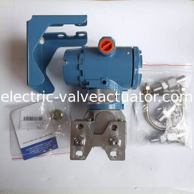 Un buen precio. Transmisor Serie Rosemount 3051 3051CD1A02A1AH2M5B2K5Q4 Rango de verificación (0~6.22) kPa en línea