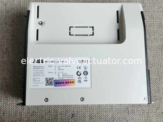 Un buen precio. ABB MFE190-04UD-09A0-2 Servo Drive. Unidad de conducción de motor industrial de fase única de 200 a 240 VAC en línea