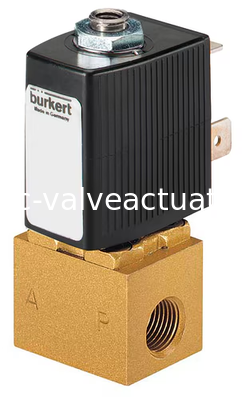 Un buen precio. Válvula solenoide compacta de 3 puertos Bürkert tipo 6012 para aplicaciones de conmutación direccional en línea