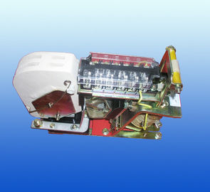 Un buen precio. El CE, la UL, el TUV y ROHS certifican el contactor CZ0-250/10 de DC de la doble-rotura en línea